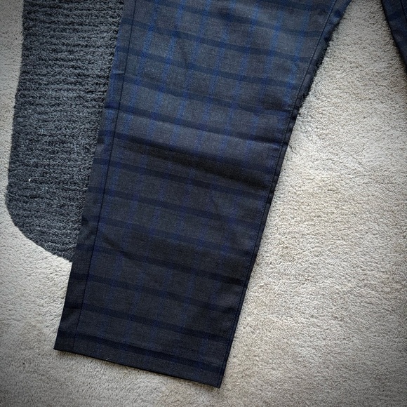 Jack & Jones Premium Men’s Trousers Pants in Charcoal Gray & Navy Blue Check - Picture 7 of 15